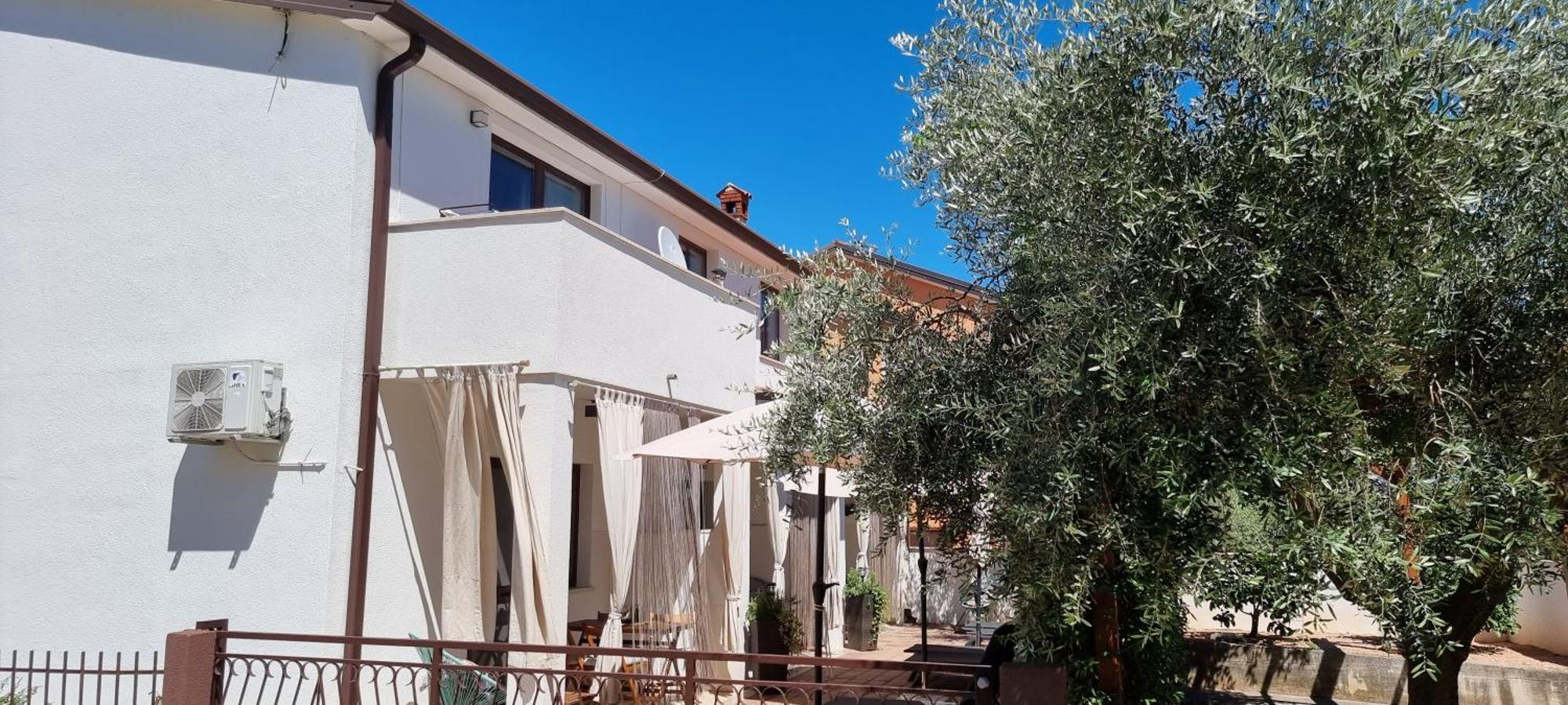 Apartments Noa أوماغ المظهر الخارجي الصورة