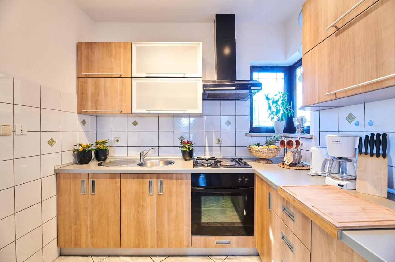 Apartments Noa أوماغ المظهر الخارجي الصورة