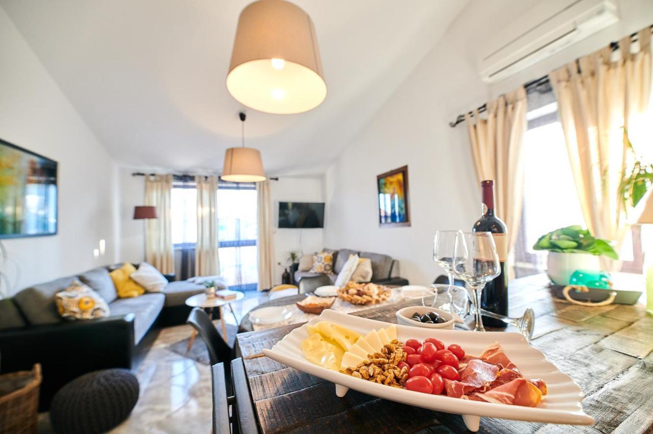 Apartments Noa أوماغ المظهر الخارجي الصورة